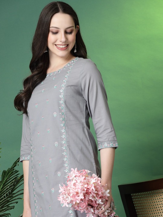 Floral Embroidered Cotton Straight Kurta