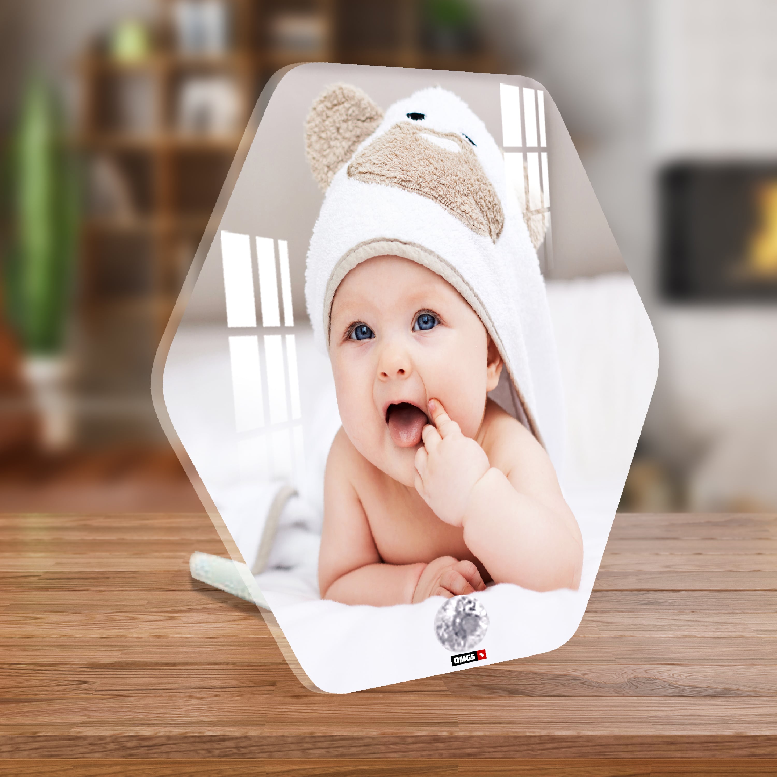 OMGs Hexa Shape Photo stand